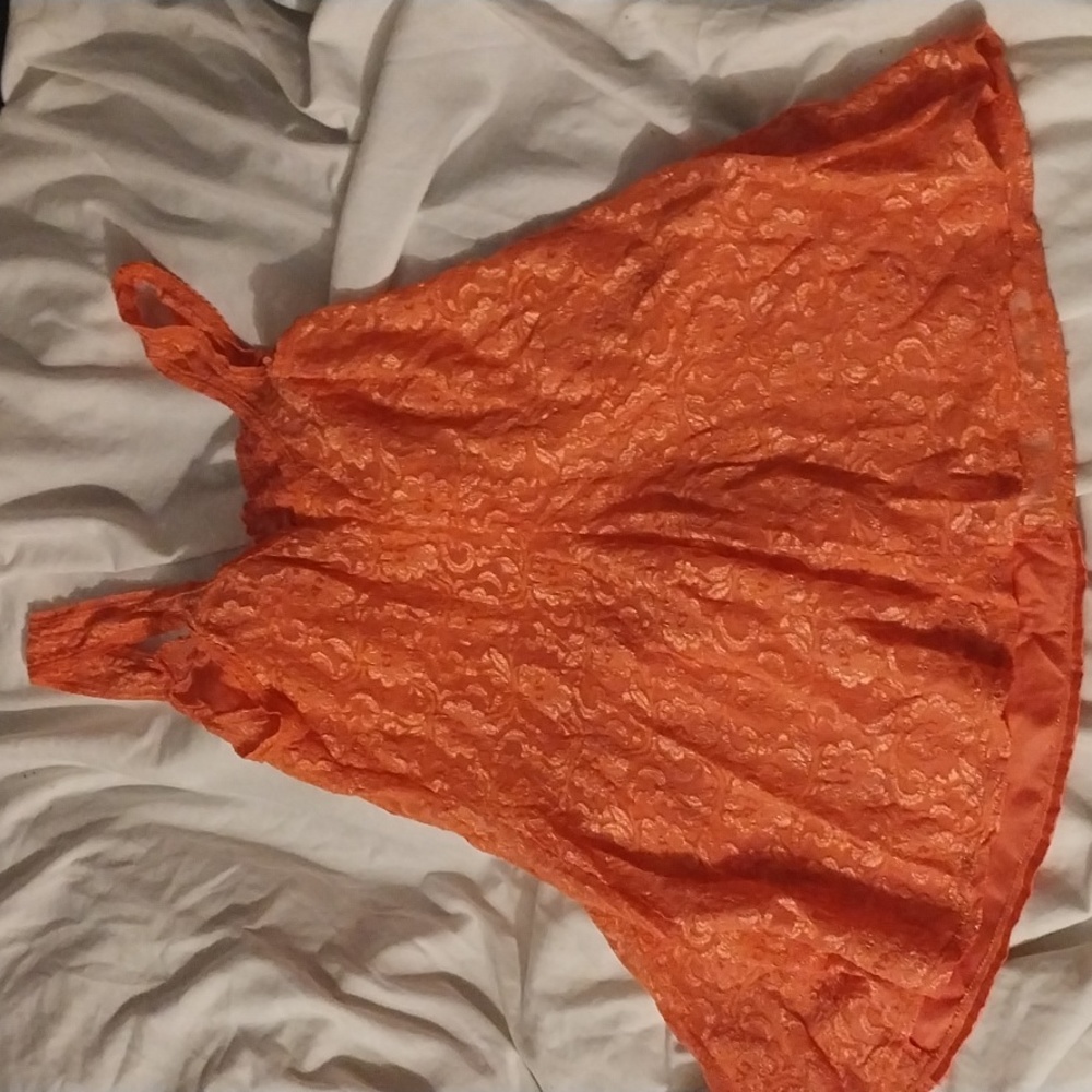 Cato Nightgown - Picture 2 of 2